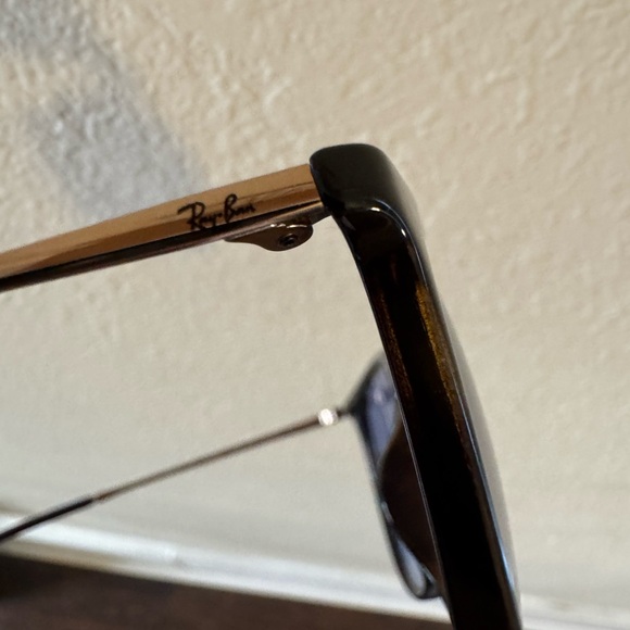 Ray Ban Erika Sunglasses Polarized RB 4171 Rare Frame Color & Lens Blue Brown - Picture 3 of 7